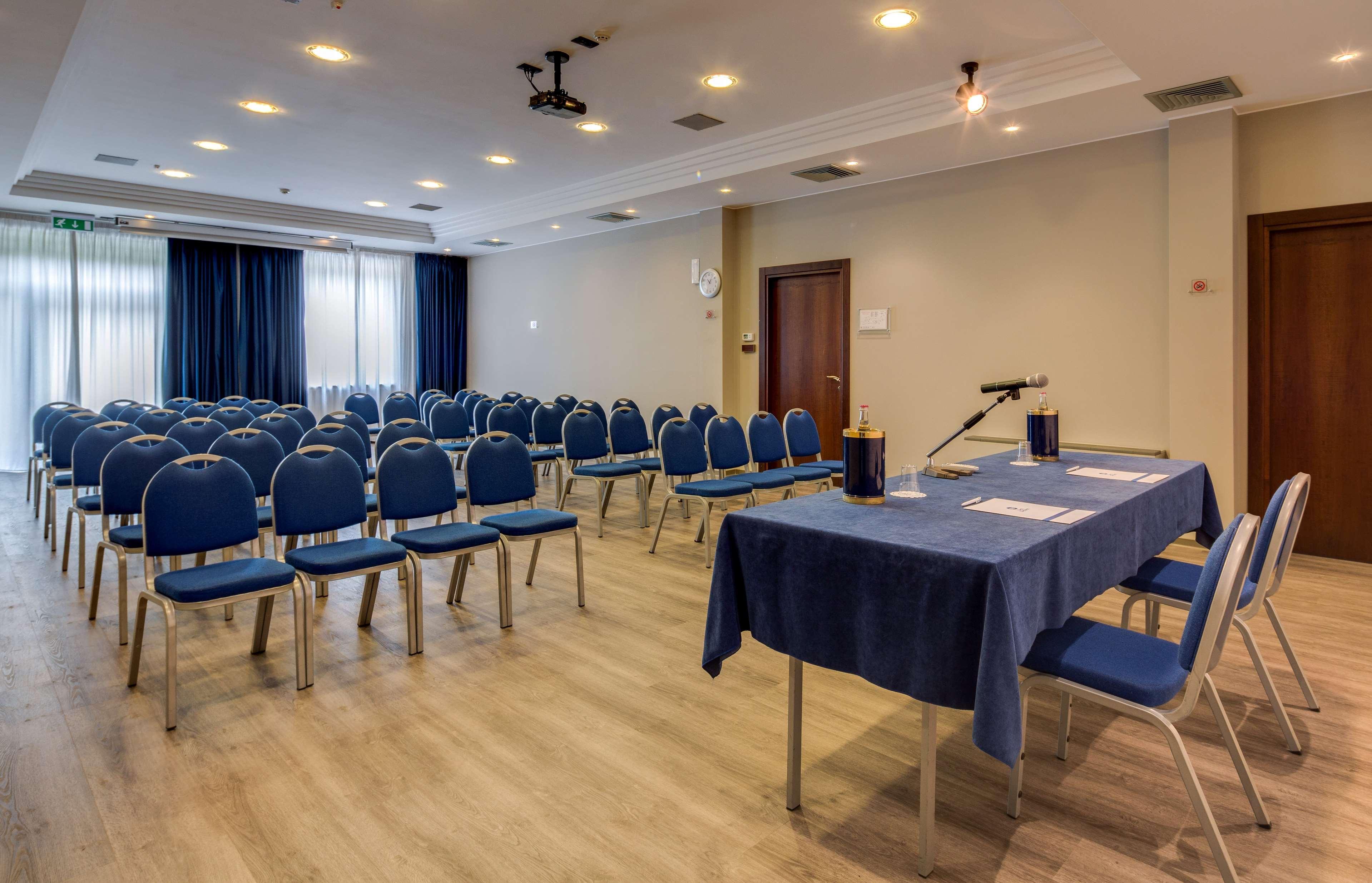 Best Western Hotel Turismo San Martino Buon Albergo Esterno foto