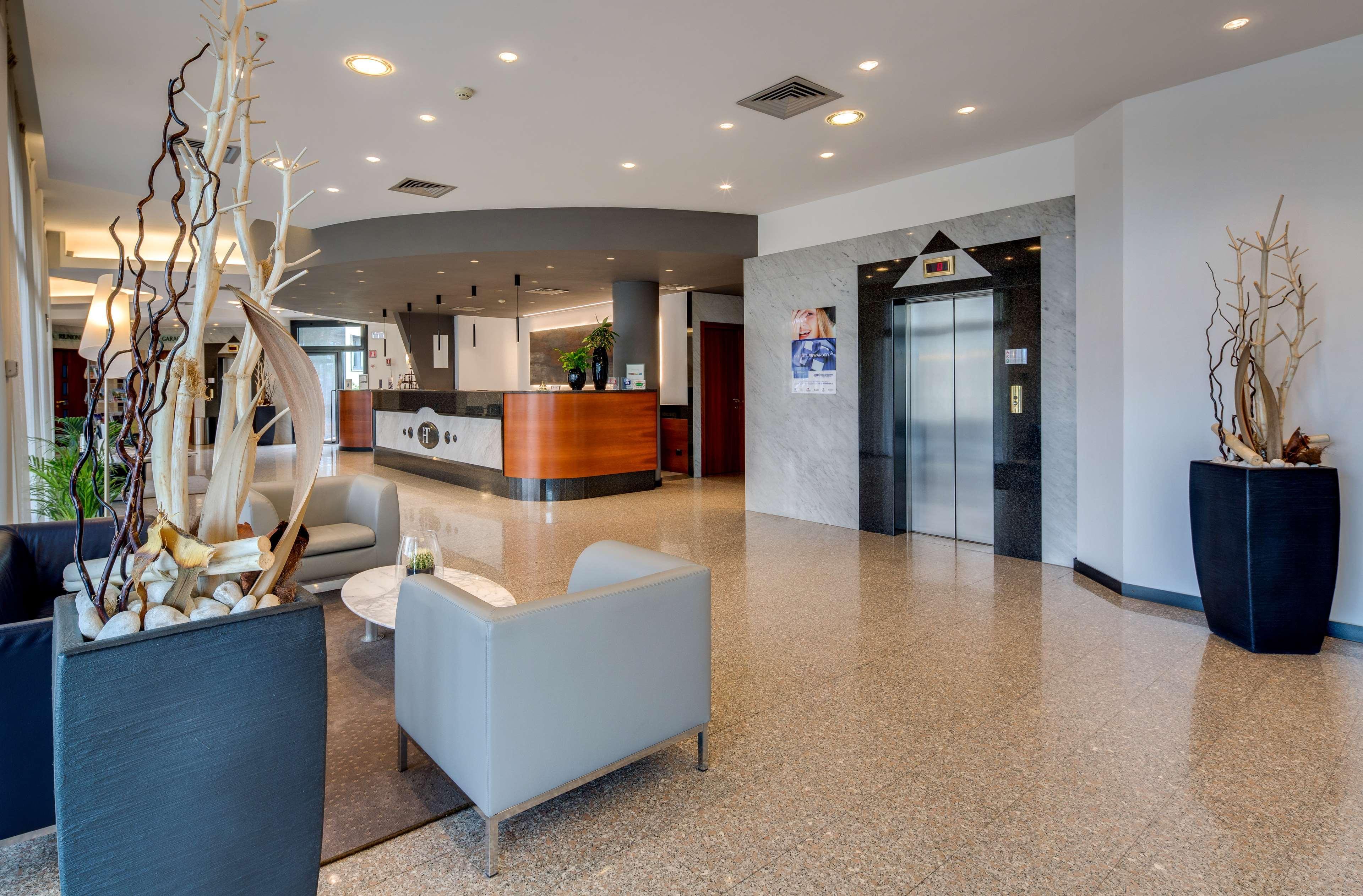 Best Western Hotel Turismo San Martino Buon Albergo Esterno foto