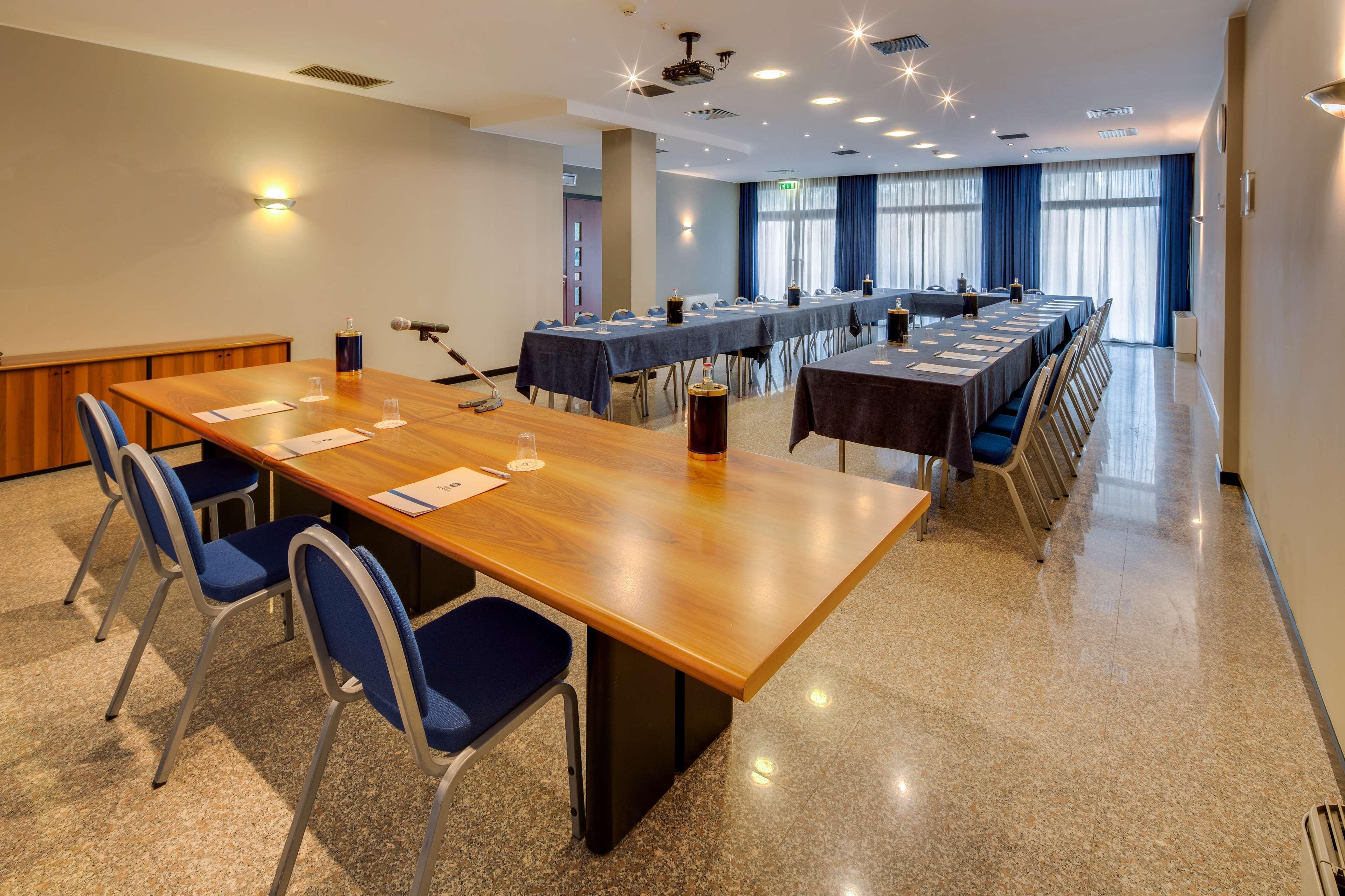 Best Western Hotel Turismo San Martino Buon Albergo Esterno foto
