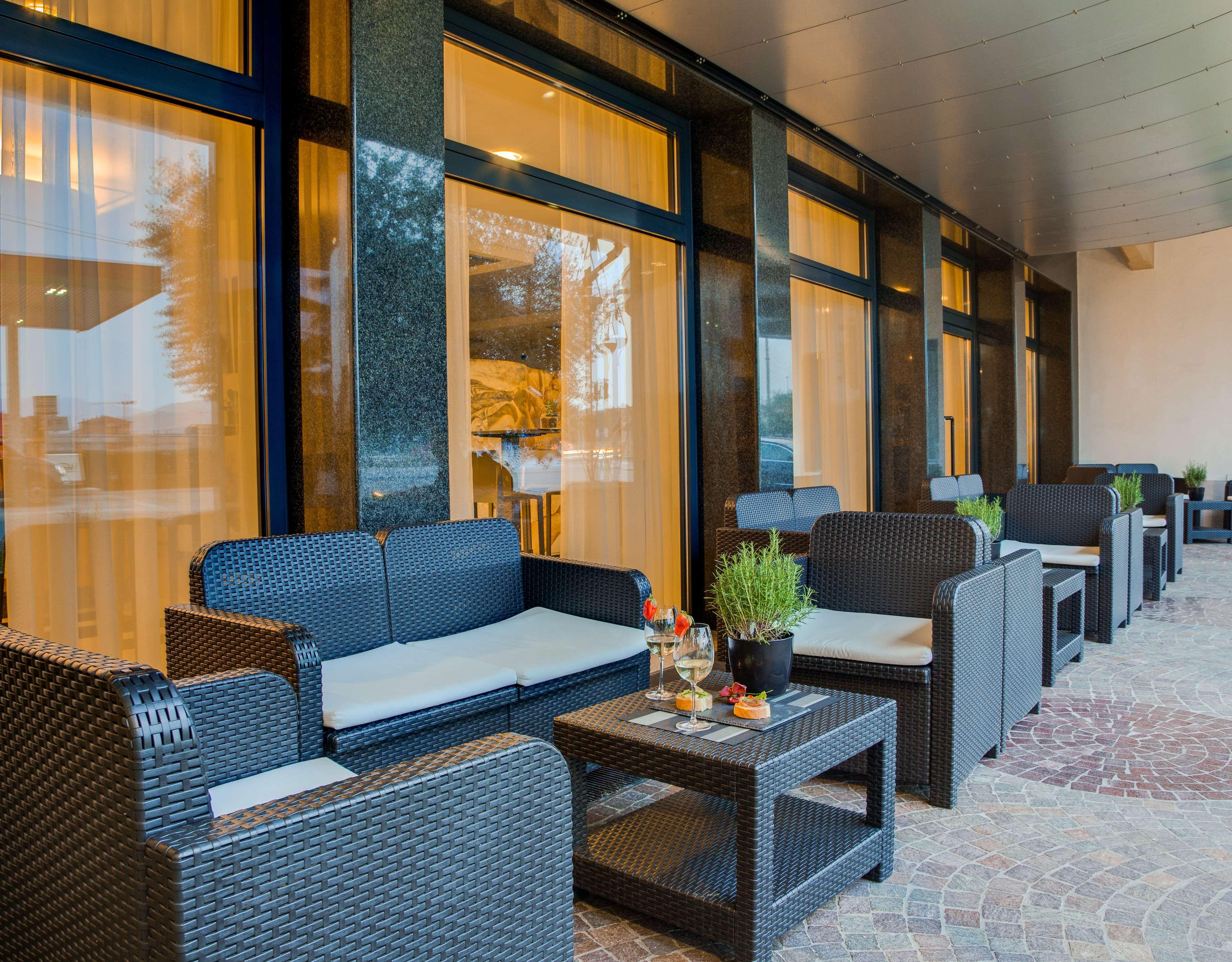 Best Western Hotel Turismo San Martino Buon Albergo Esterno foto